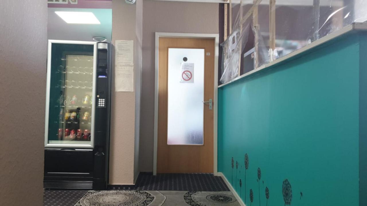 Isas Hostel Βερολίνο Εξωτερικό φωτογραφία