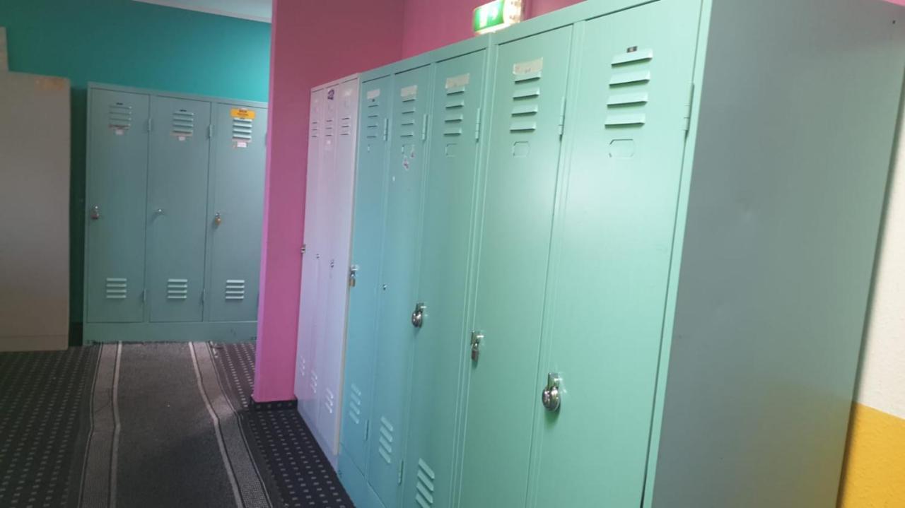 Isas Hostel Βερολίνο Εξωτερικό φωτογραφία
