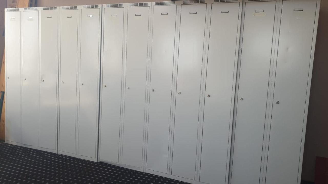 Isas Hostel Βερολίνο Εξωτερικό φωτογραφία